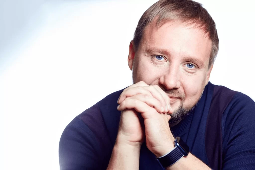 «В моём окружении есть люди, которые уже наигрались в бизнес. Я чувствую, что могу ещё много интересного сделать» — Фото