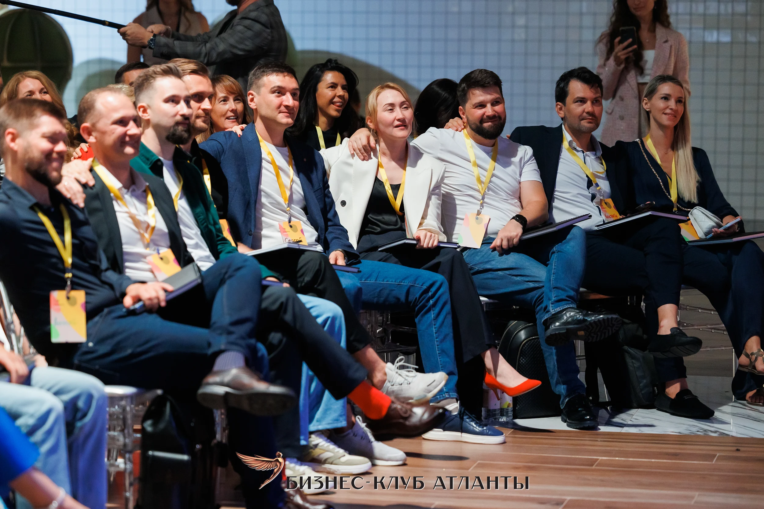 Социальный капитал: что это такое, зачем нужен и как его заработать — Фото