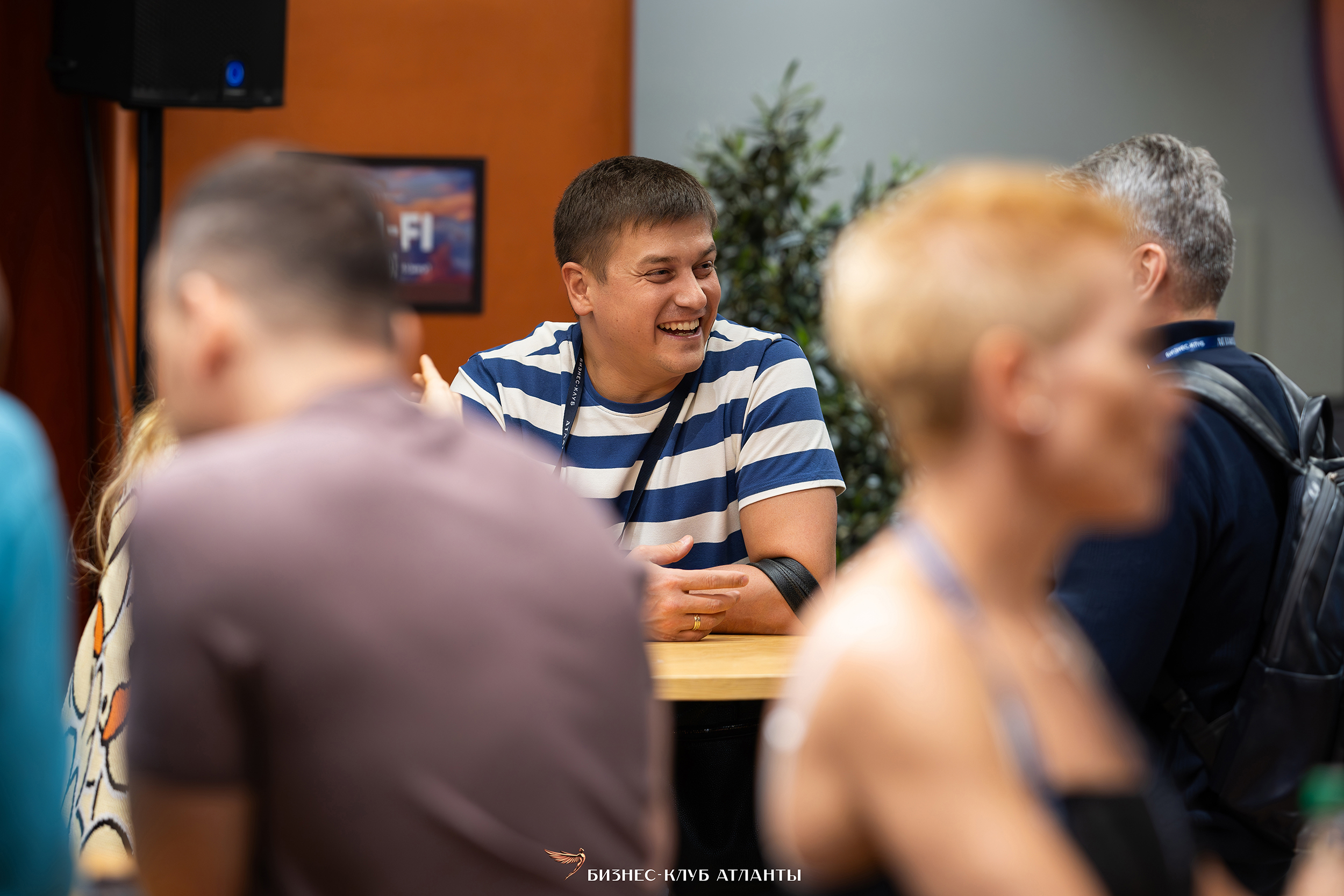 Имиджевая реклама для бизнеса — Фото